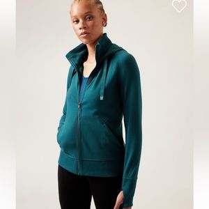 NWT Athleta Triumph Hoodie